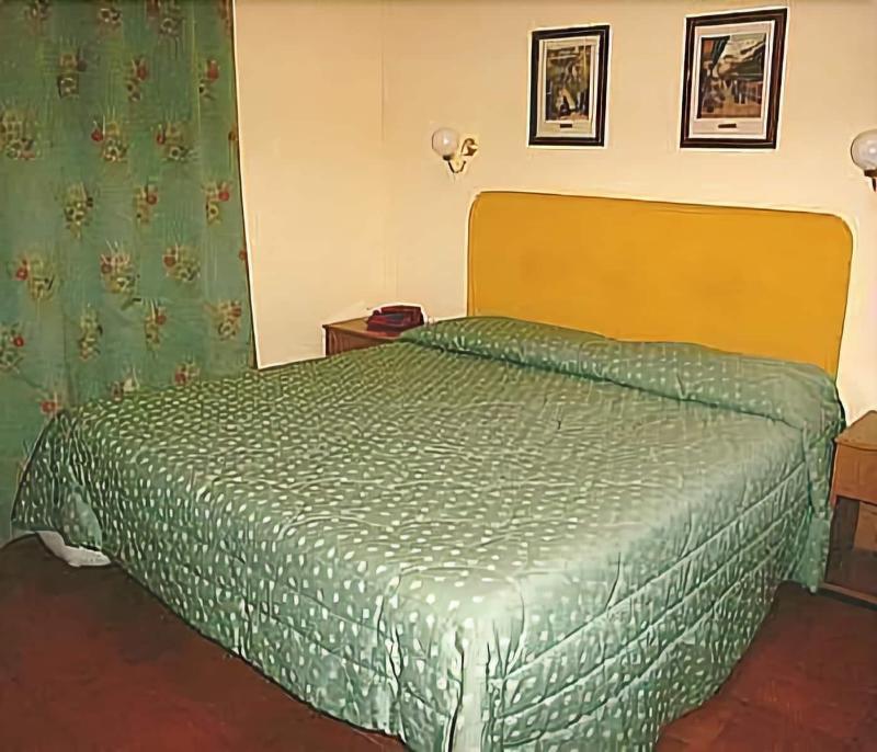 Hotel Boni Cerri Spoleto Exterior photo
